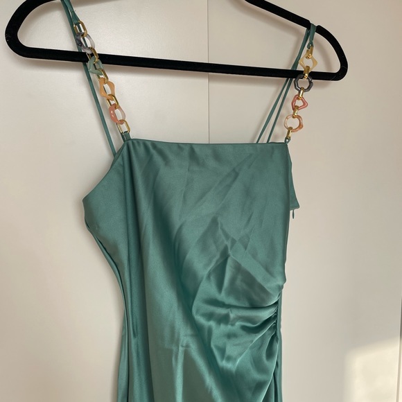 Brand new Zara dress - Picture 3 of 4